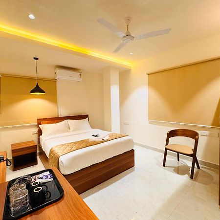 העיר בנגלור Hotel Star Avenue - Indiranagar מראה חיצוני תמונה