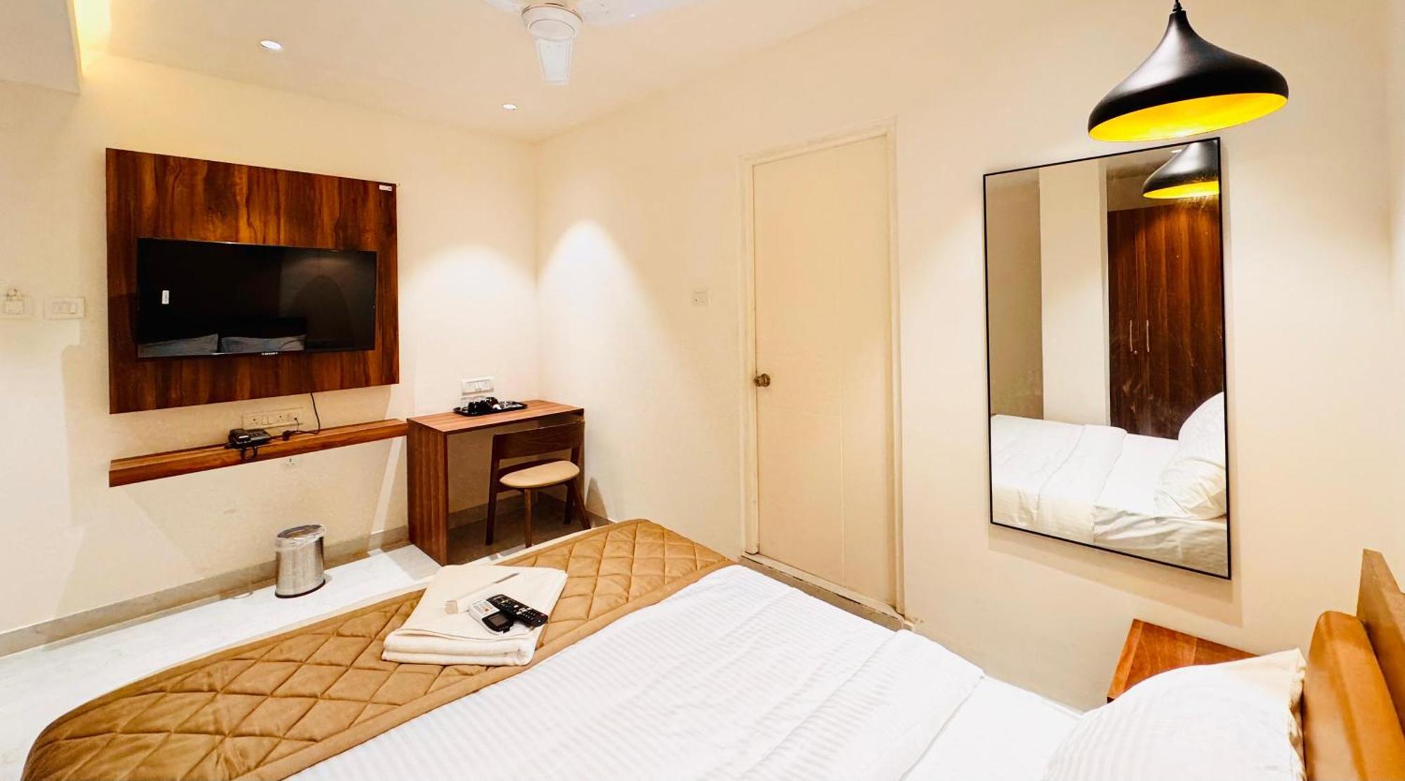 העיר בנגלור Hotel Star Avenue - Indiranagar מראה חיצוני תמונה