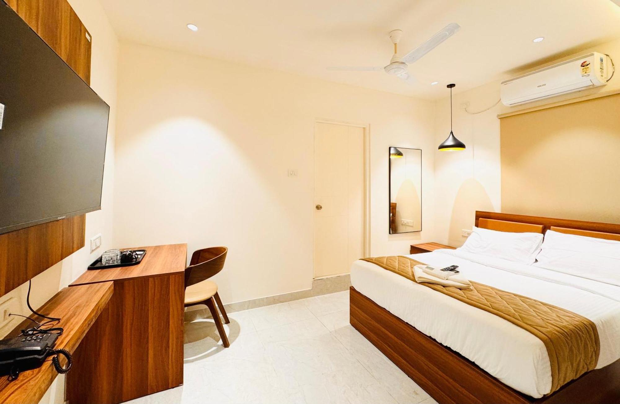 העיר בנגלור Hotel Star Avenue - Indiranagar מראה חיצוני תמונה
