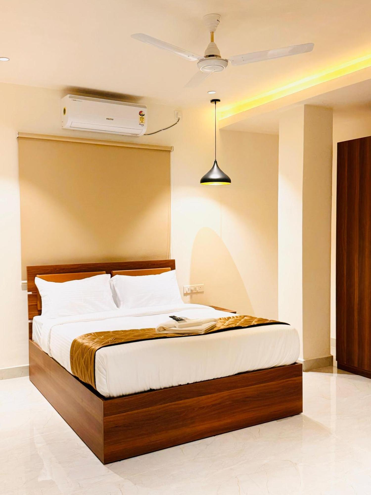 העיר בנגלור Hotel Star Avenue - Indiranagar מראה חיצוני תמונה