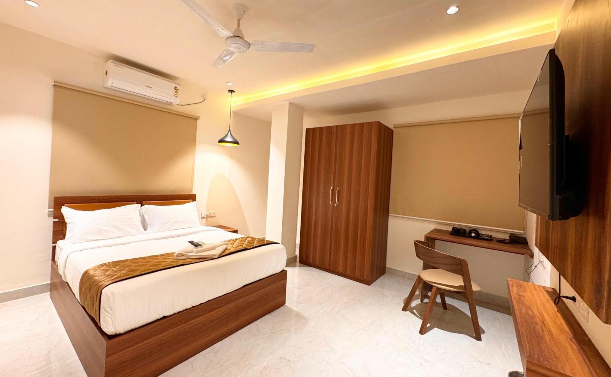 העיר בנגלור Hotel Star Avenue - Indiranagar מראה חיצוני תמונה
