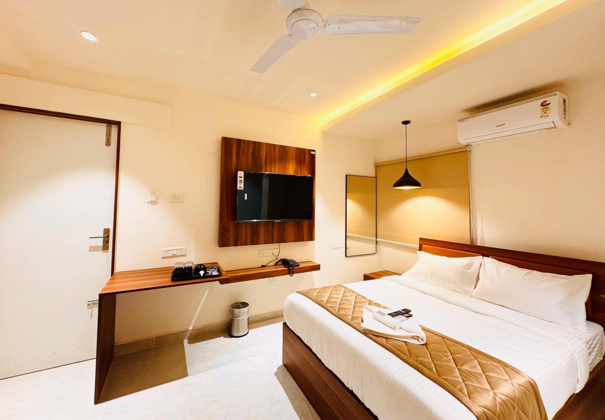 העיר בנגלור Hotel Star Avenue - Indiranagar מראה חיצוני תמונה